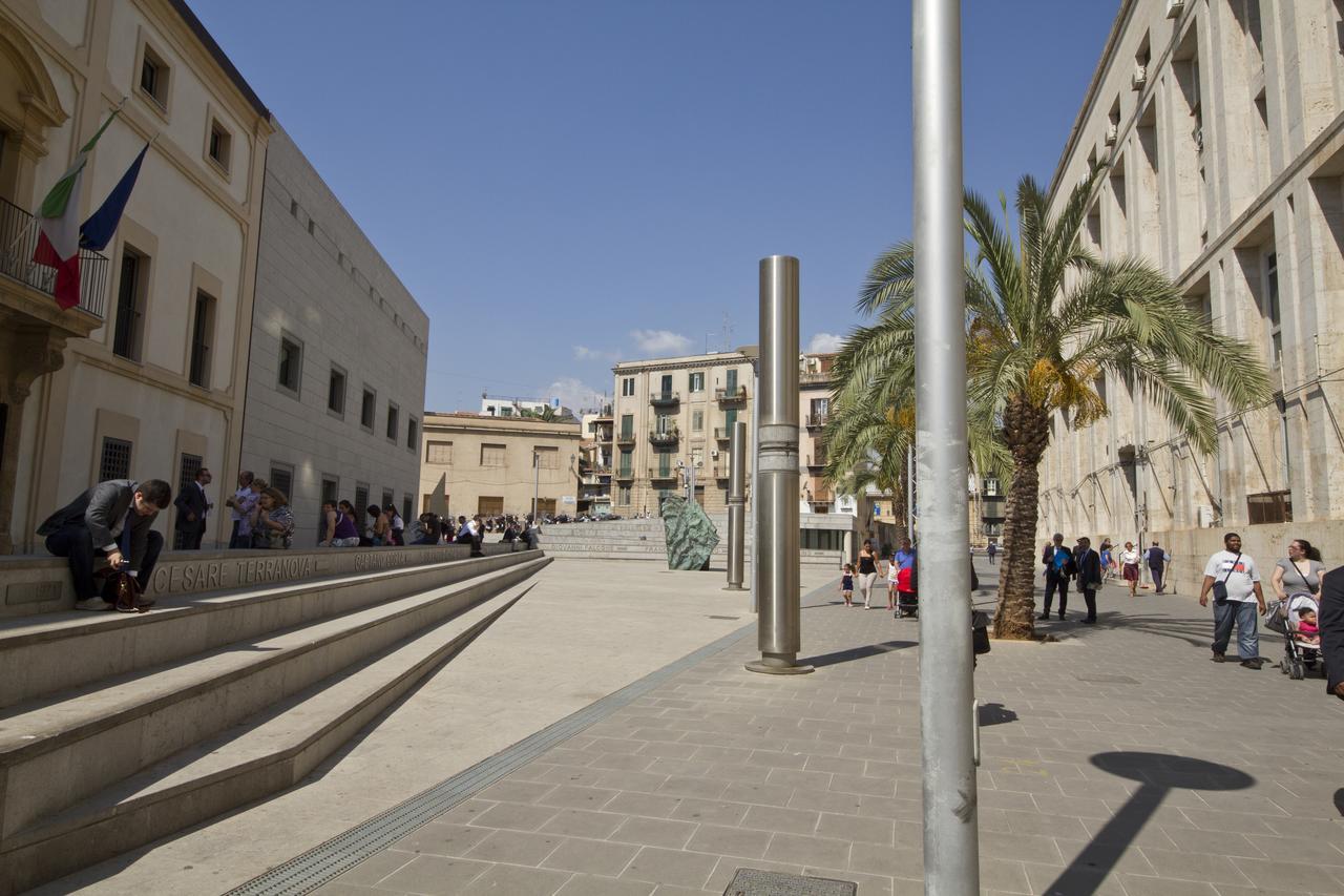 Volturno 106 Palermo Exterior foto