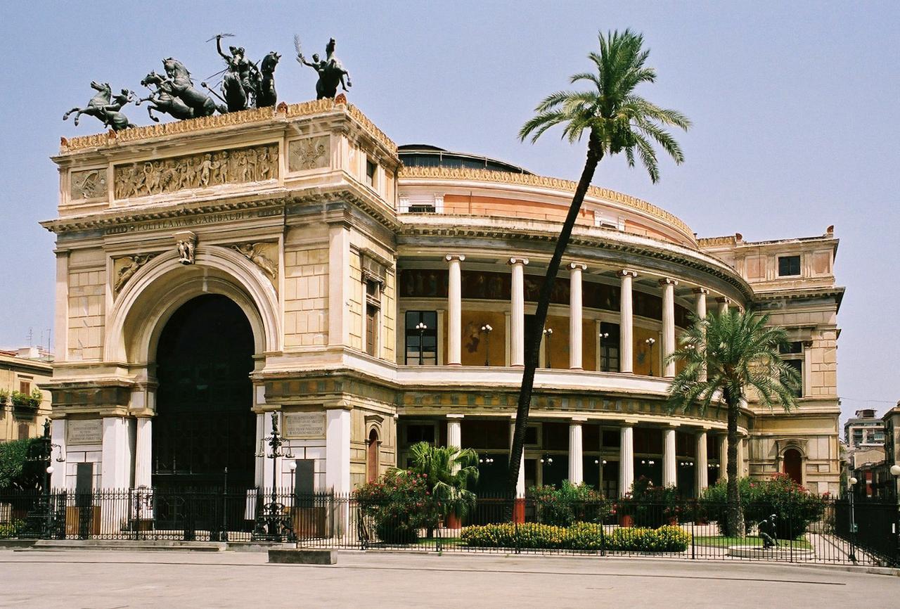 Volturno 106 Palermo Exterior foto